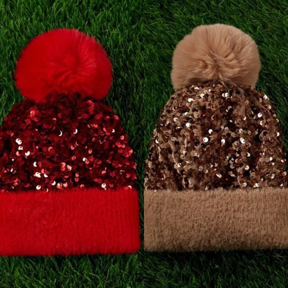 BRAND NEW WITH TAGS Girl's Sequin Beanie with Pom Pom